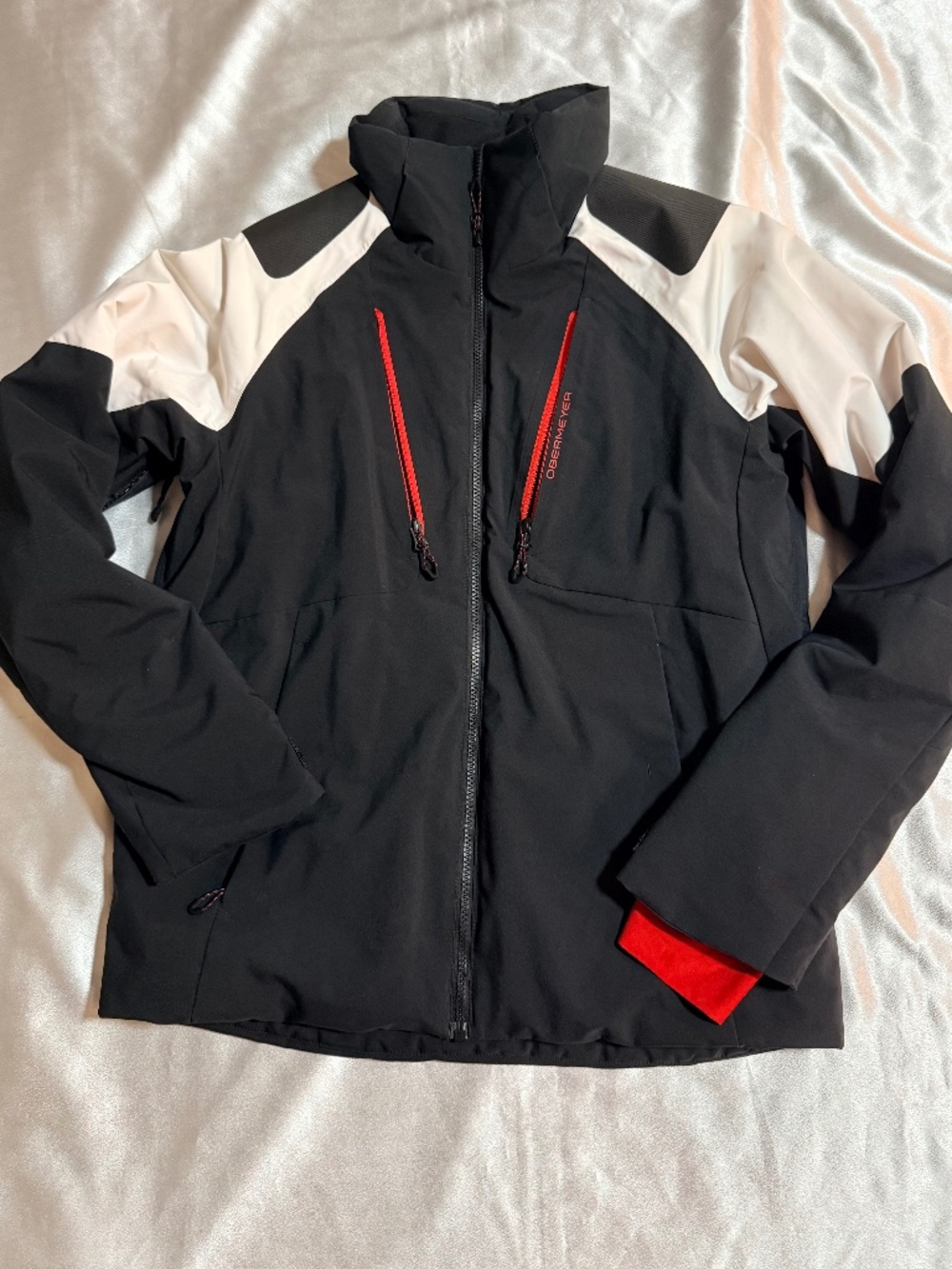 Obermeyer Men’s Foundation Ski Jacket S Black White Red Style 21072